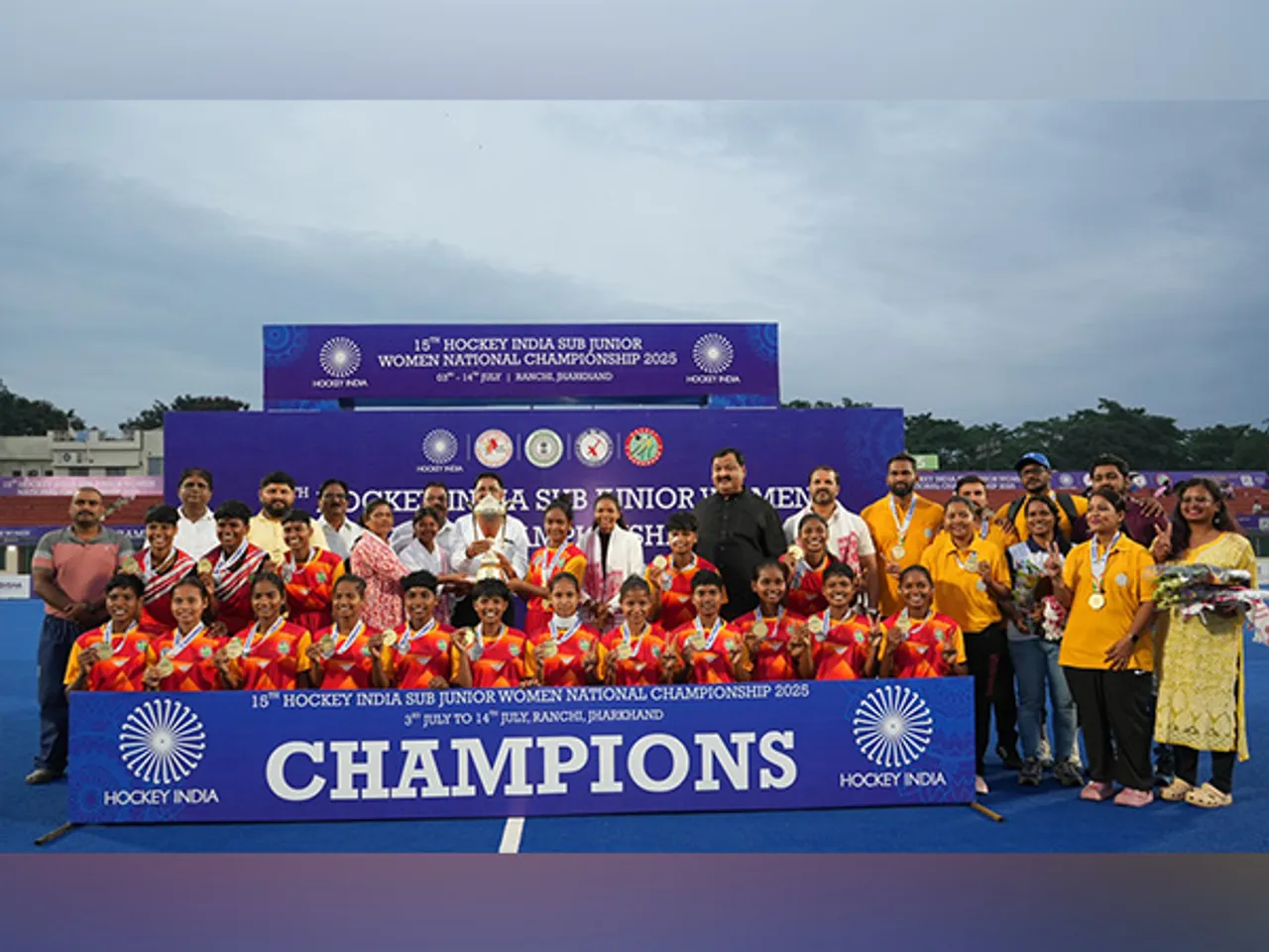 Hockey Jharkhand celebrating title (Photo: Hockey India)