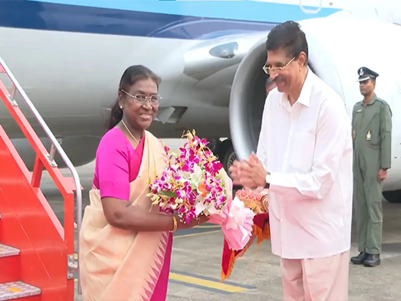 President Murmu at the Bhubaneswar airport (Photo/ANI)