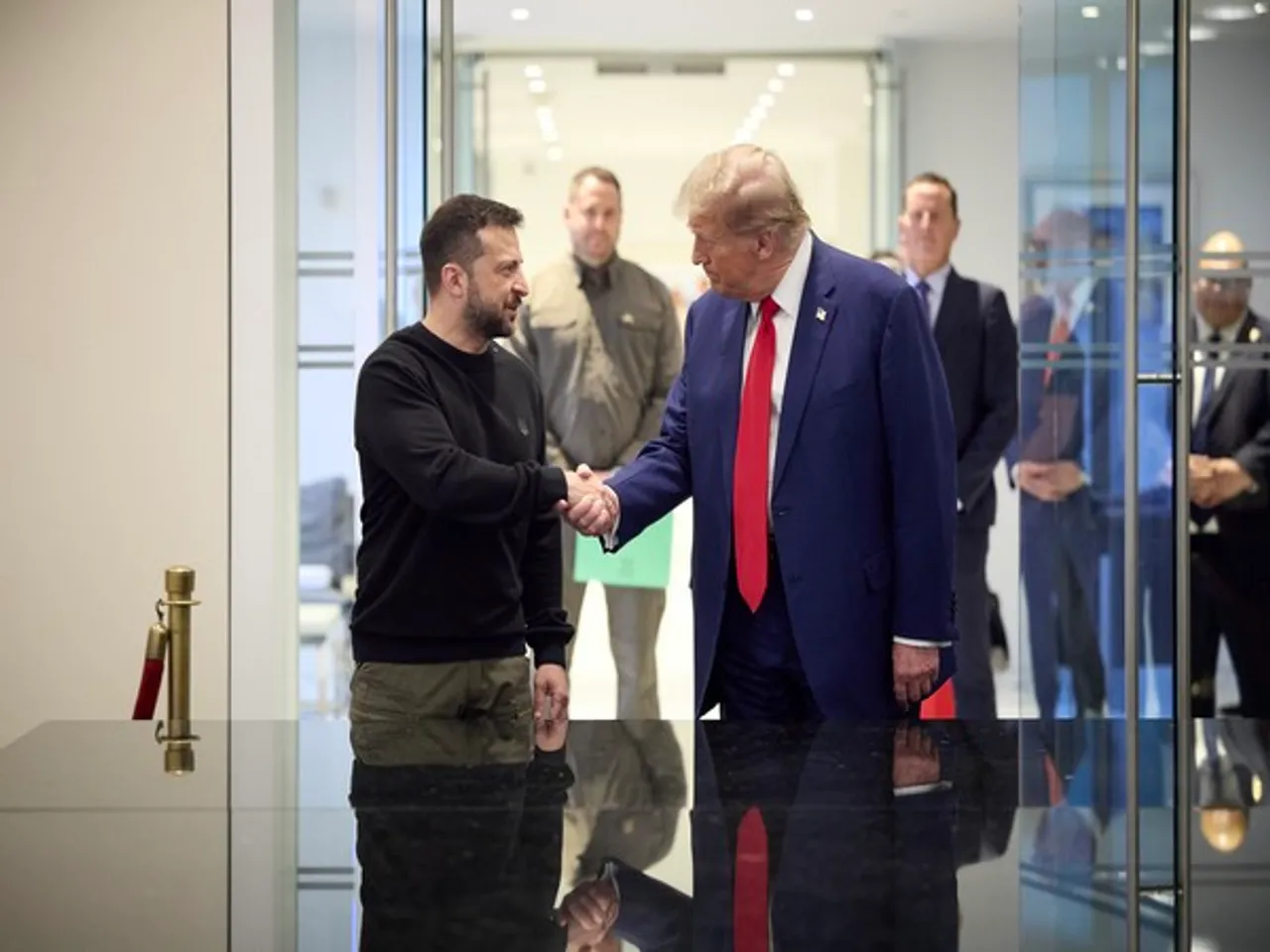 Ukrainian President Volodymyr Zelenskyy and US President Donald Trump (Photo/ @ZelenskyyUa)