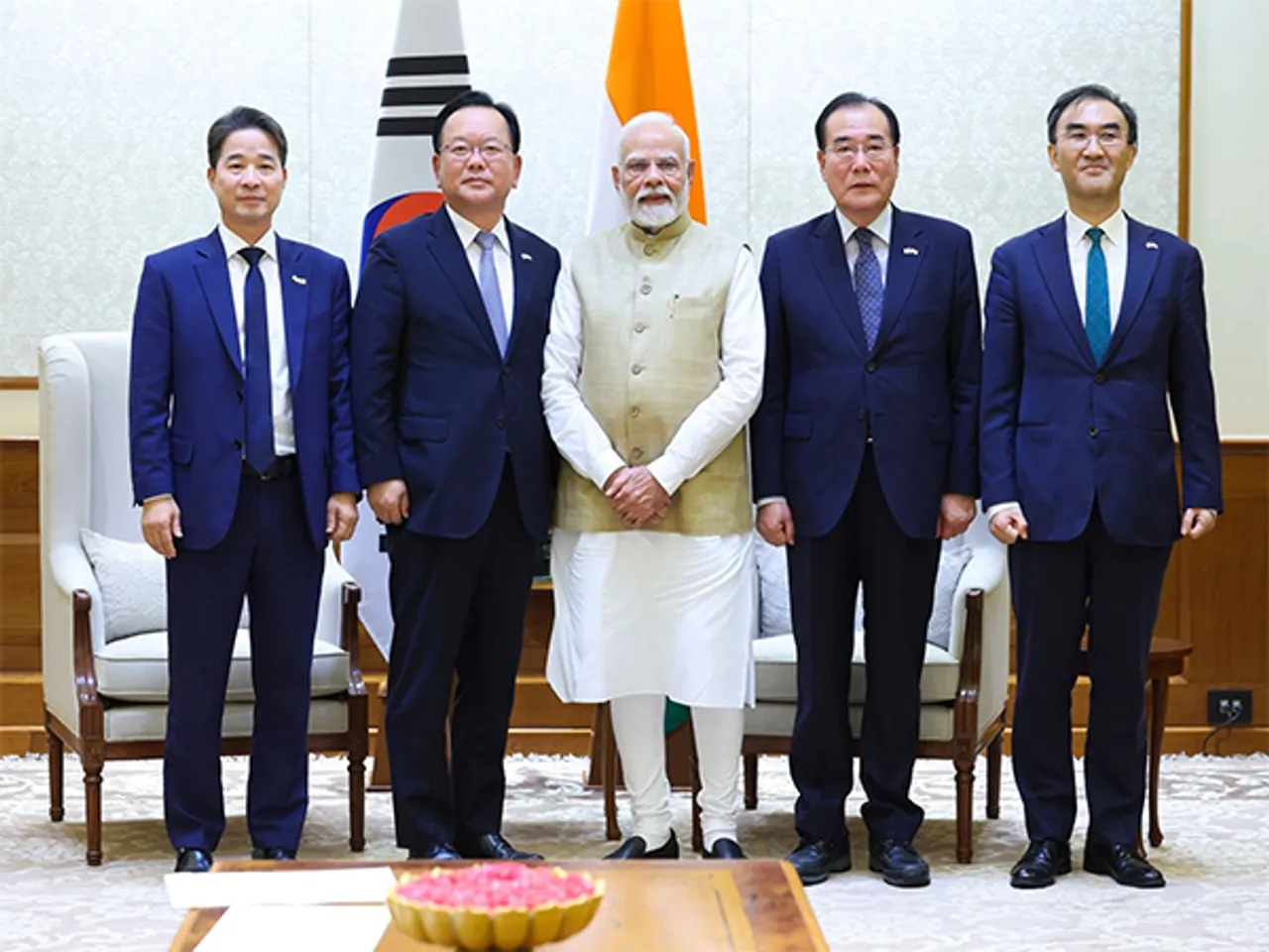 PM Modi meeting Special envoys from South Korea (Photo/ X@NarendraModi)