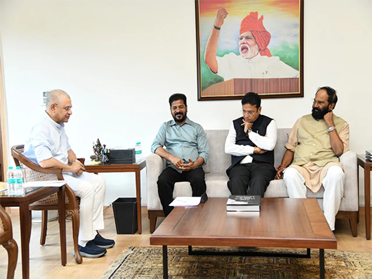 Telangana CM Revanth Reddy meets Union Minister Ashwini Vaishnaw to push for key IT and railway projects. (Photo/X/@TelanganaCMO)