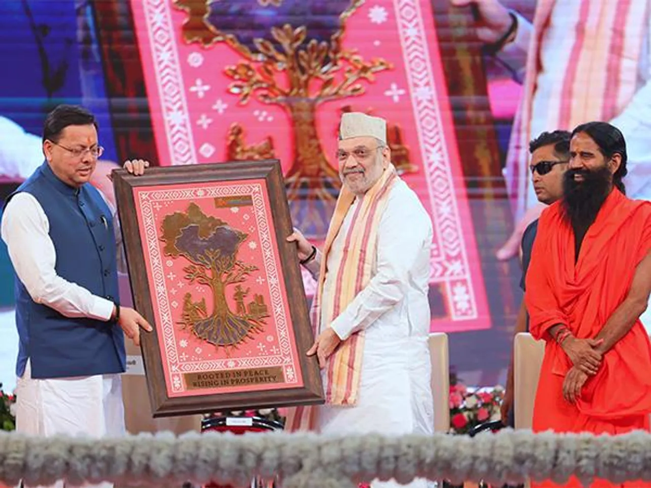 Union Home Minister Amit Shah and Uttarakhand Chief Minister Pushkar Singh Dhami (Photo Credit: X/@AmitShah)