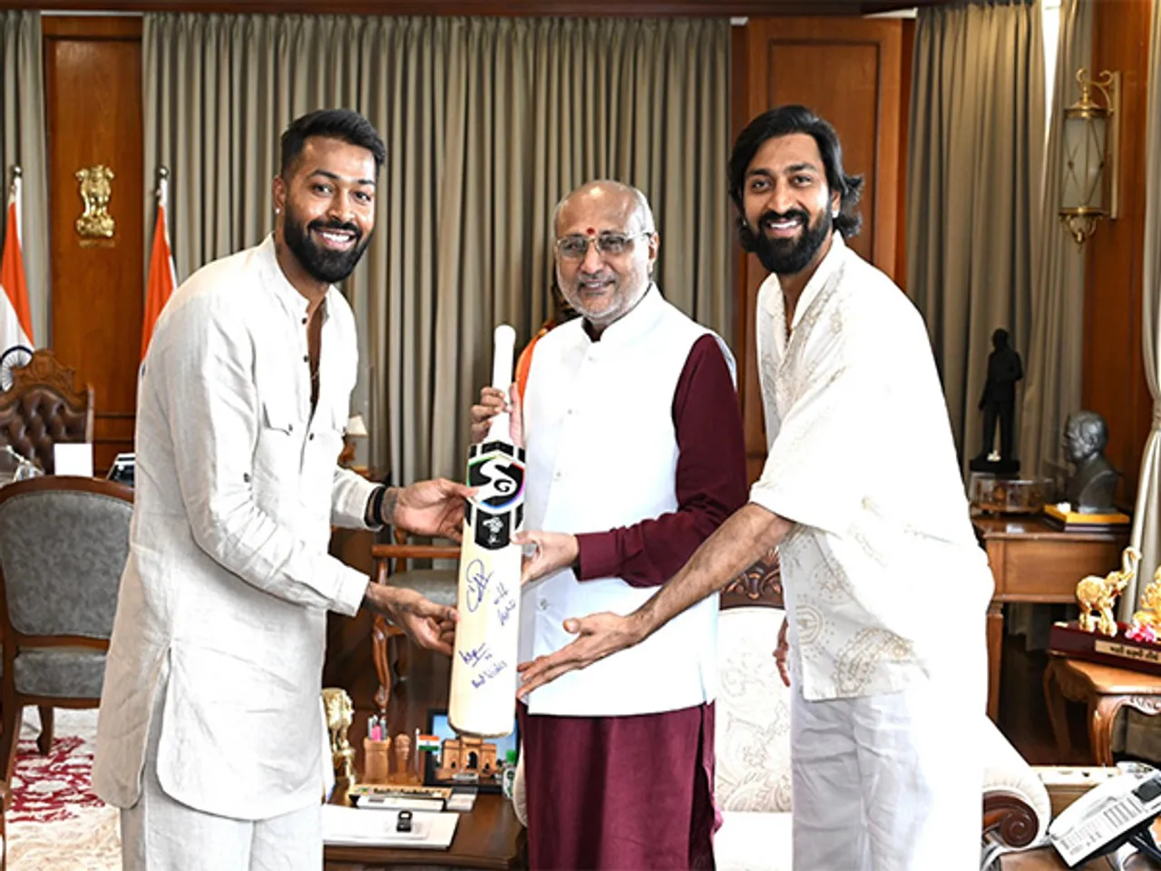 Hardik, Krunal meets Maharashtra Governor CP Radhakrishnan (Photo/ X@CPRGuv)