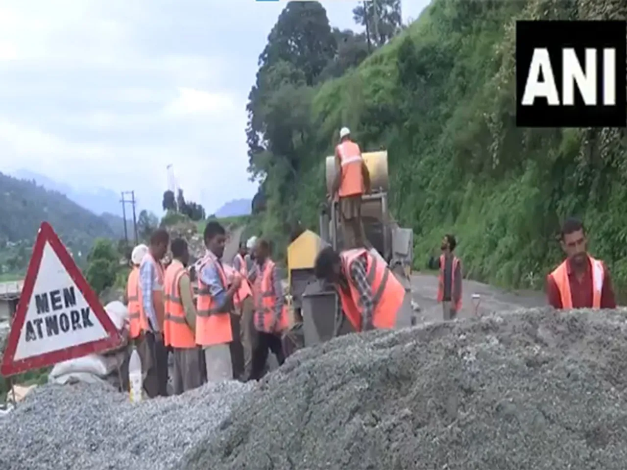 Road construction work in Rajouri (Photo: ANI)