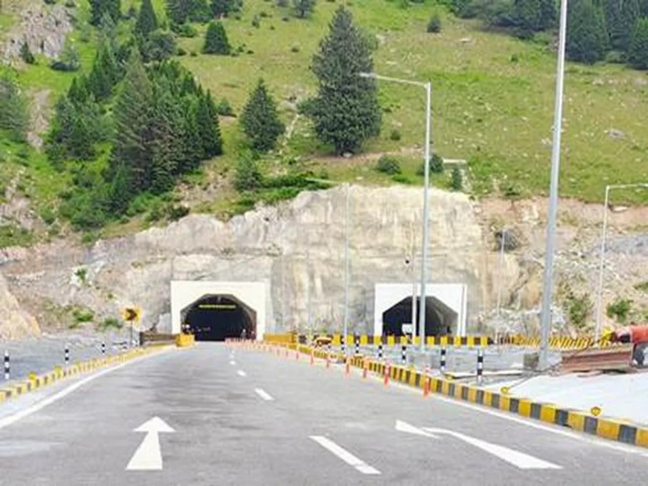SAIL powers Zojila tunnel with over 31,000 Tonnes of steel, Reinforcing its role in nation building (Image: PIB)