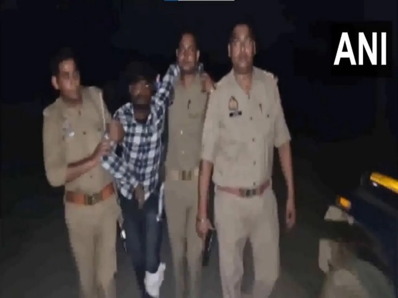 Arrested accused (Photo Credit: Firozabad Police)