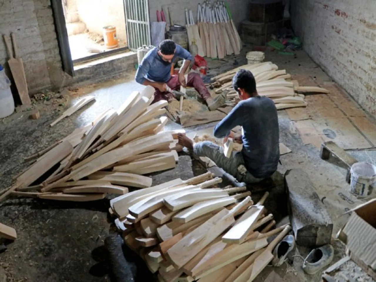 Cricket bats are being made from Kashmir willow wood (Photo/ANI)