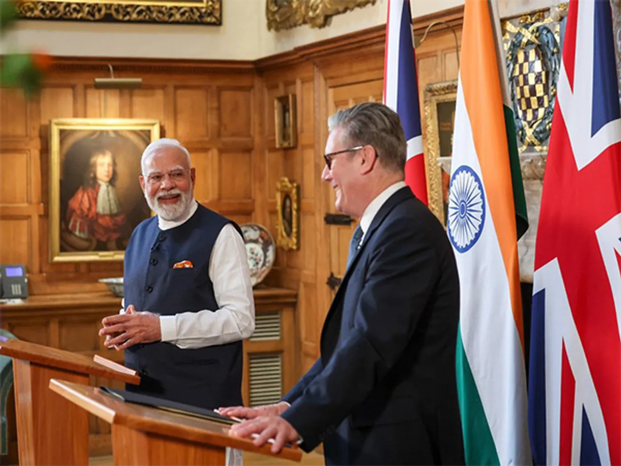 Prime Minister Narendra Modi and UK Prime Minister Keir Starmer (Image: X@DrSJaishankar)