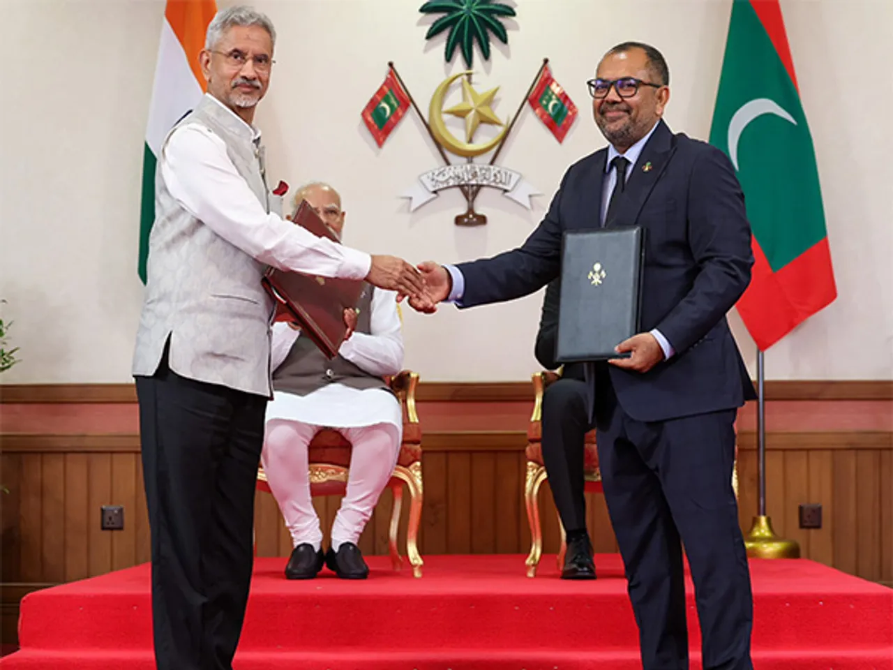 External Affairs Minister S. Jaishankar exchanges eight key agreements with Maldives in presence of PM Modi and President Muizzu in Malé (Image: X/@DrSJaishankar)