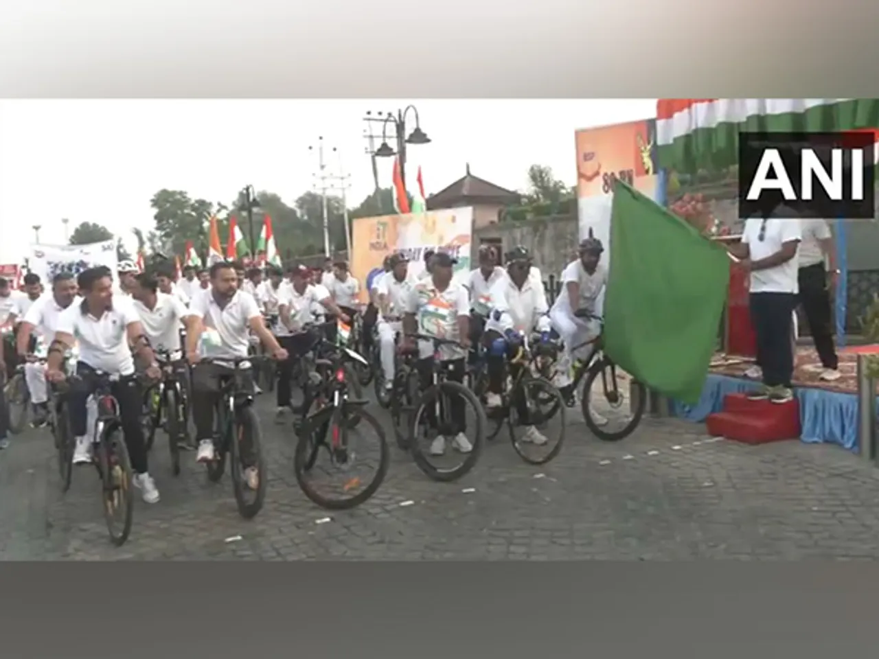 Cycle rally held in Srinagar to mark Kargil Vijay Diwas under Fit India Initiative. (Photo/ANI)