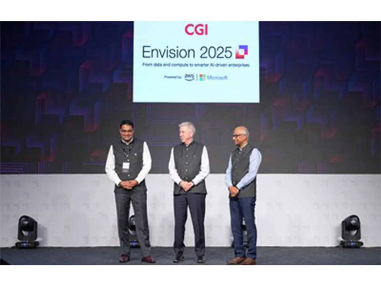 (L-R) Vijay Srinivasan, Dave Henderson, and Rakesh Aerath.