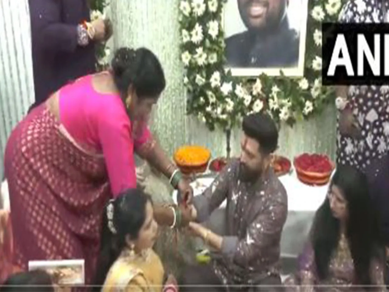 Union Minister Chirag Paswan celebrates Raksha Bandhan with family (Photo/ANI)