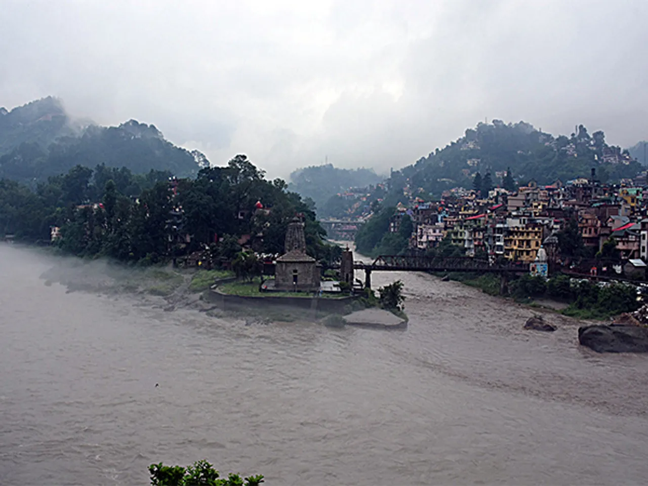 A view of flooded river Beas during the monsoon rain in Mandi. (File Photo/ANI)