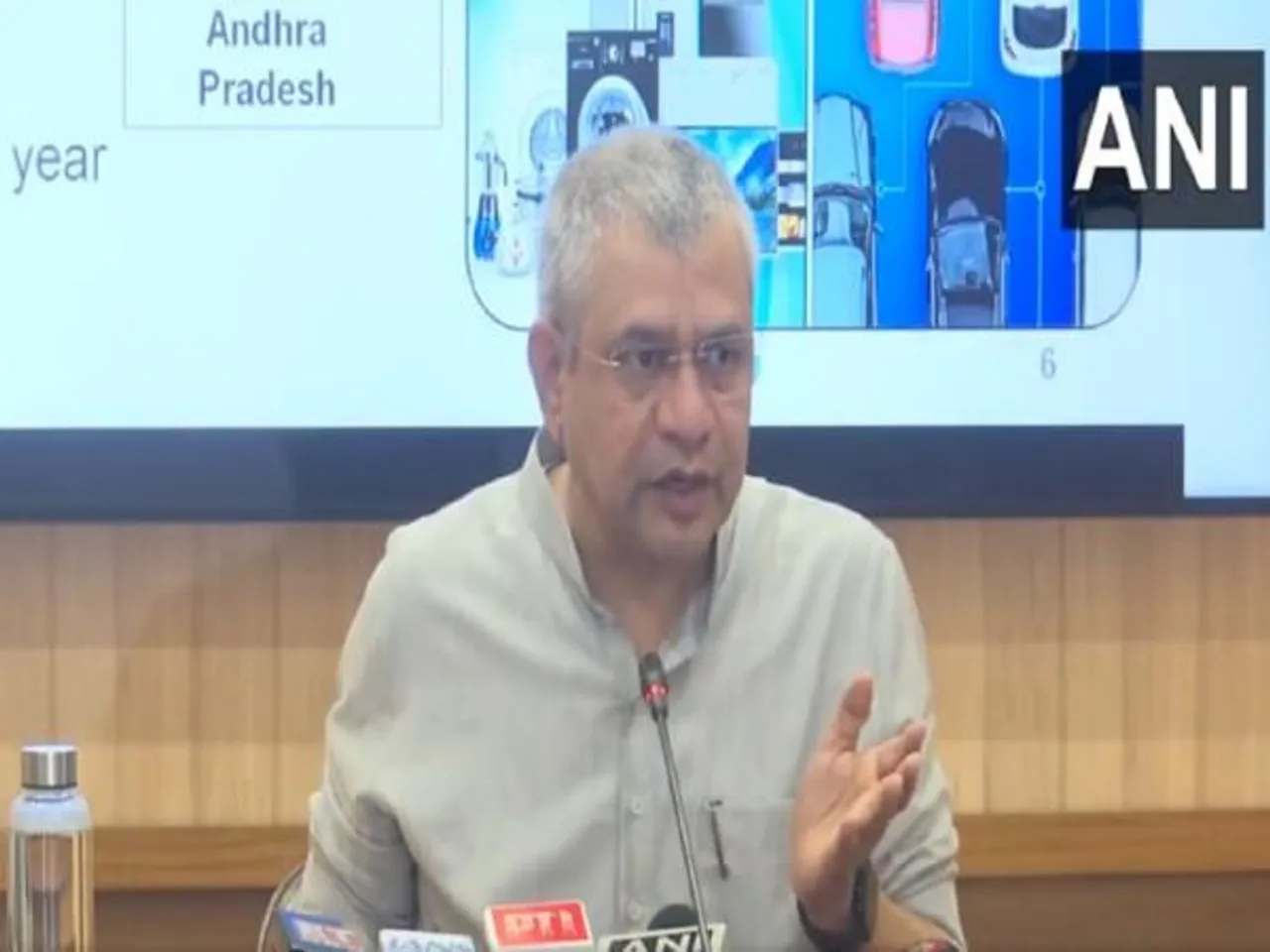 Union Information and Technology Minister Ashwini (Photo/ANI)