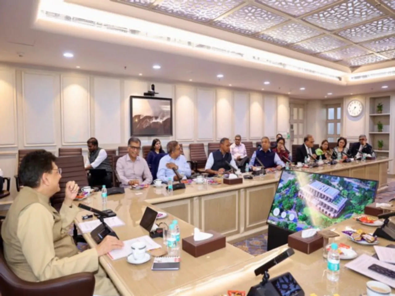 Union Minister Piyush Goyal with pharma sector representatives (Photo/@PiyushGoyal/X)