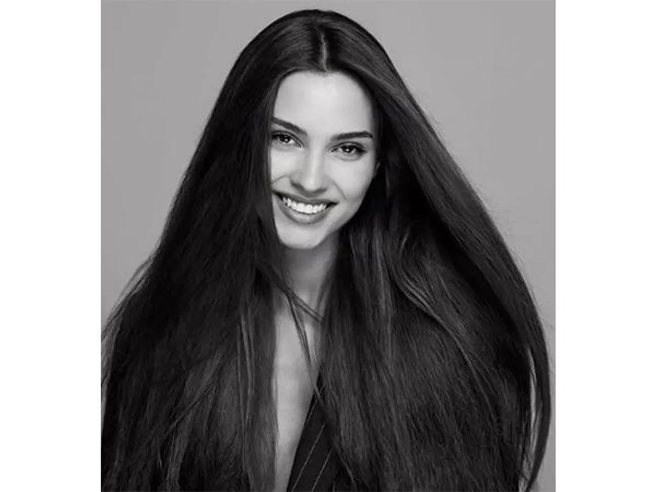 Kseniya Alexandrova (Image source: Instagram@modus_vivendis)