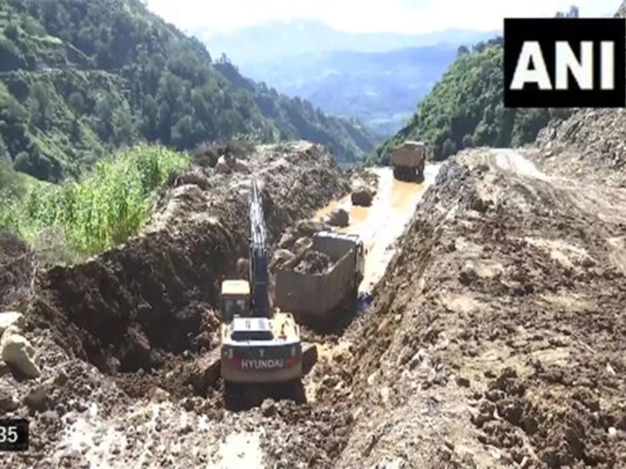 BRO clears Pir Panjal roads in Rajouri after landslides (Photo/ANI)