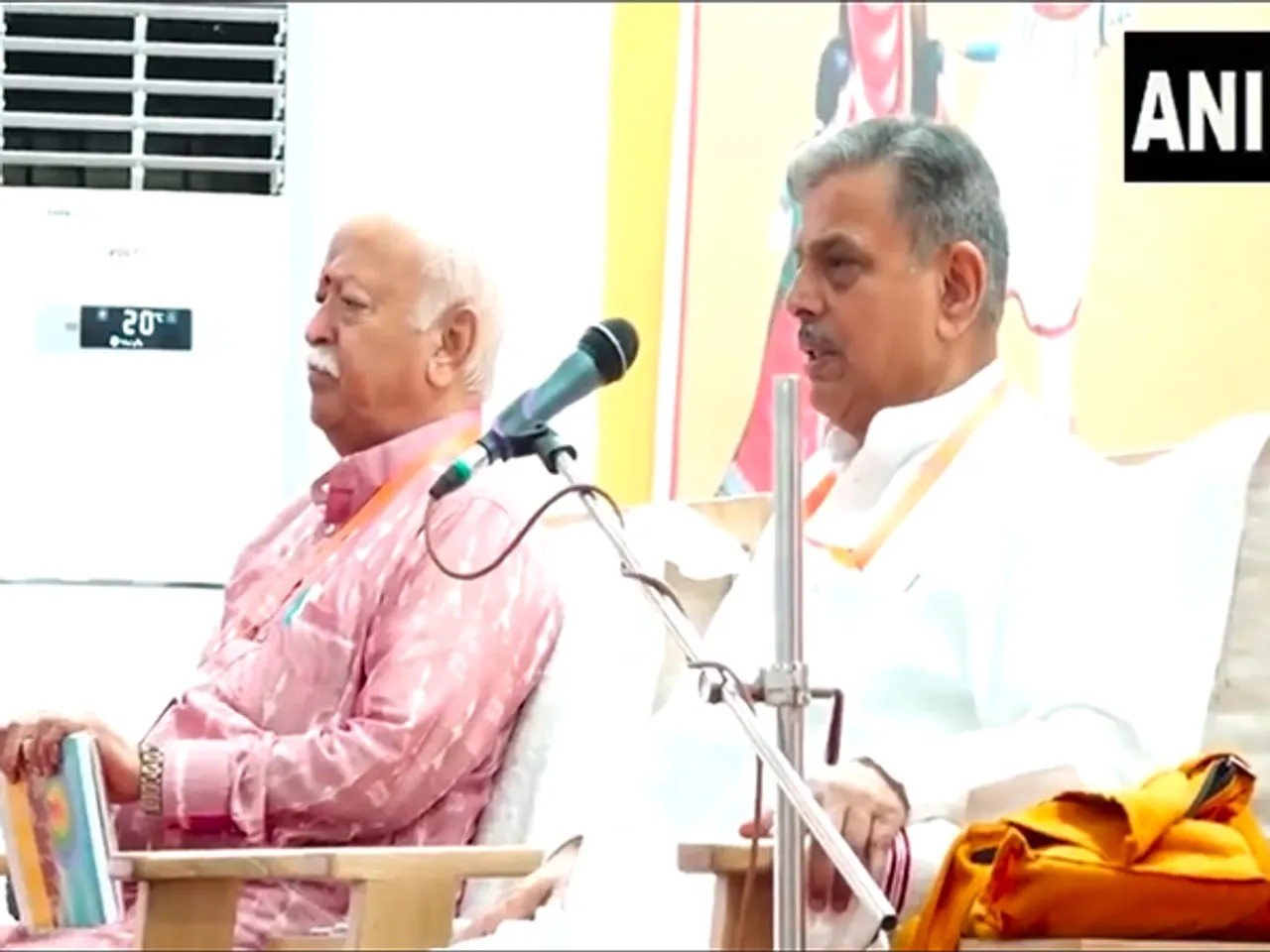 RSS Chief Mohan Bhagwat (L) General Secretary Dattatreya Hosabale (R) (Photo/ANI)