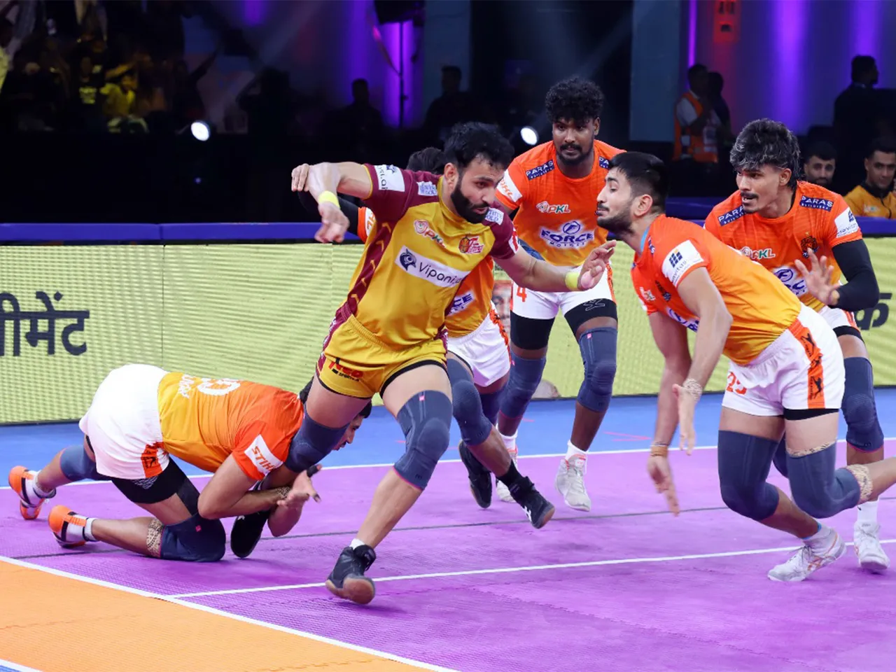 Players in action during the match (Photo: PKL)