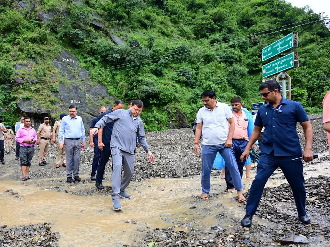 Uttarakhand CM Pushkar Singh Dhami overseeing disaster relief in the state (Photo/CMO)
