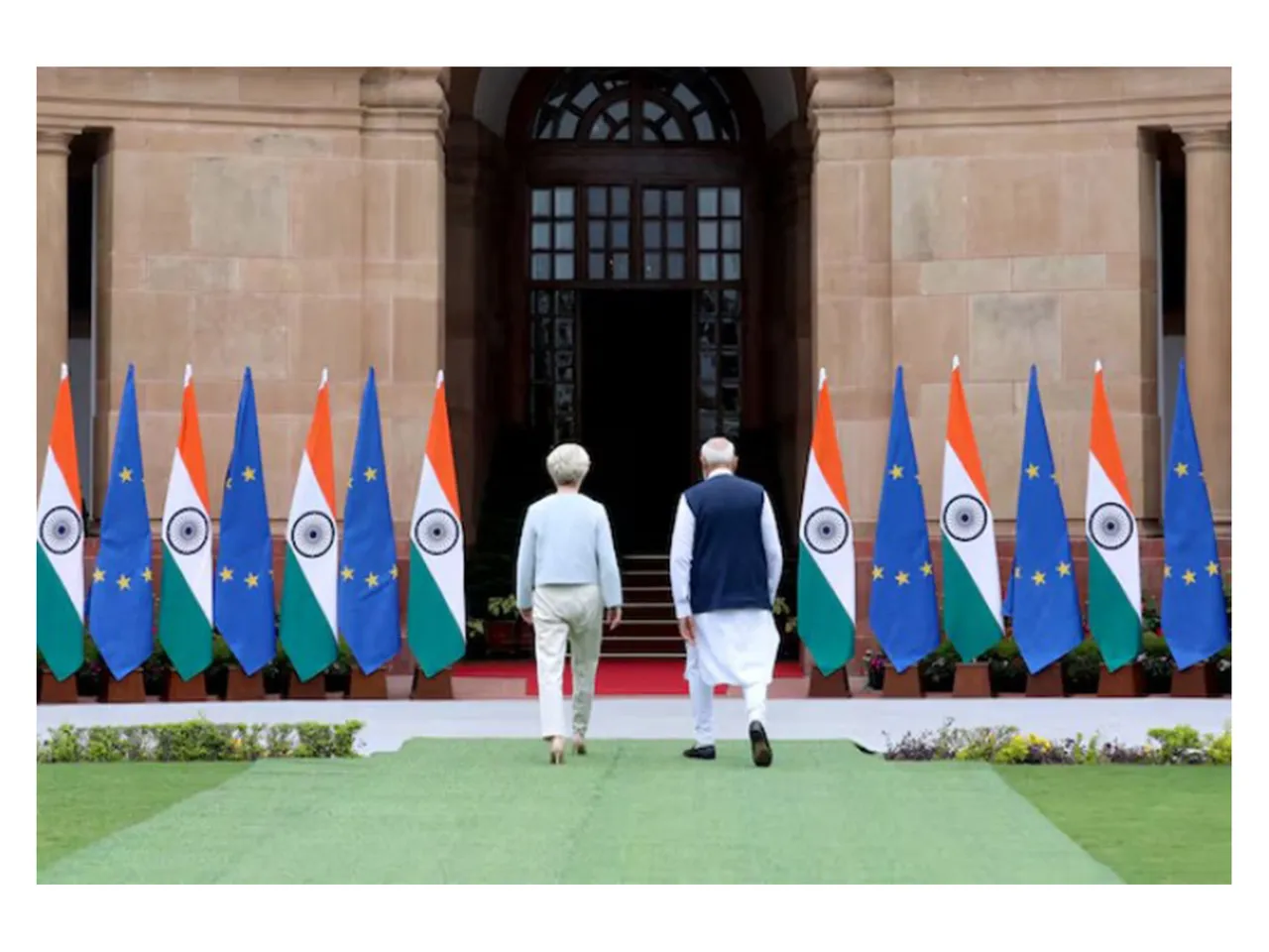 European Commission President Ursula von der Leyen and India's Prime Minister Narendra Modi walk after a photo opportunity ahead of their meeting at the Hyderabad House (Image/Reuters)
