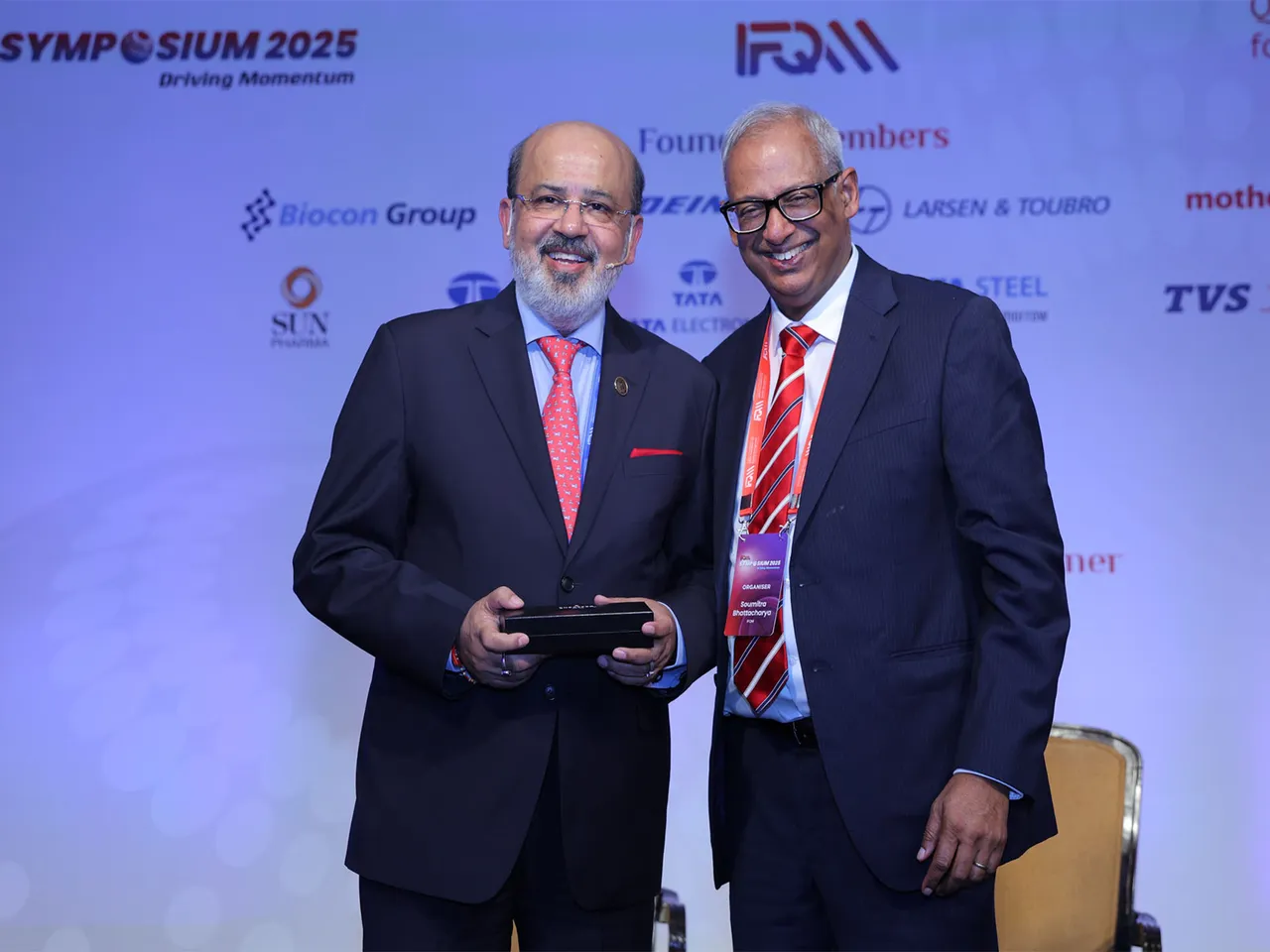 (L-R) Sunil Sinha, Founder & CEO, Ignite Excellence DMCC and Soumitra Bhattacharya, CEO & Director, IFQM at IFQM Symposium 2025