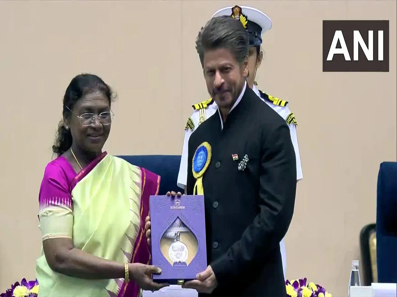 Bollywood supertsar Shah Rukh Khan (Image source: DD News)
