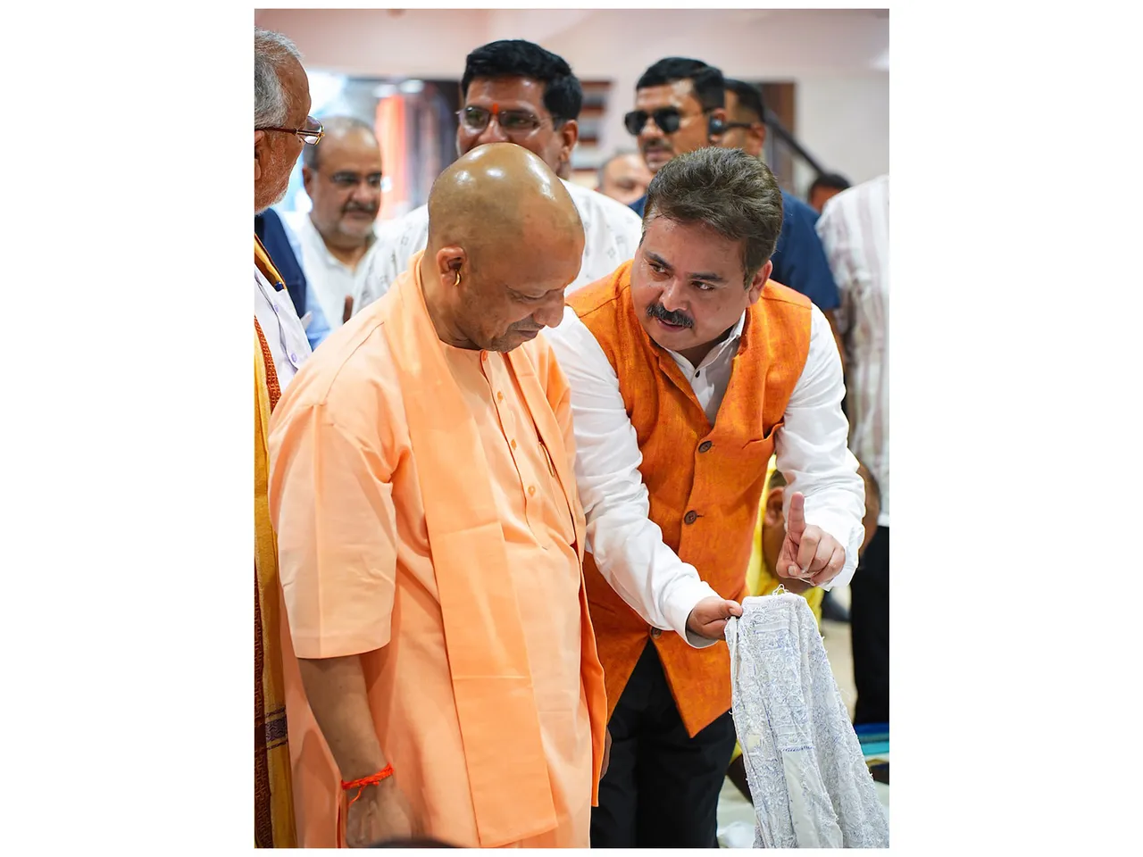 UP CM Yogi Adityanath visits Ada Studio to celebrate Lucknow’s Chikankari heritage, supporting artisans and promoting traditional hand embroidery crafts