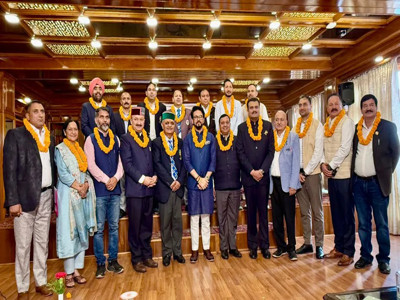 Anurag Thakur in center with other members (Photo: BJP HP)