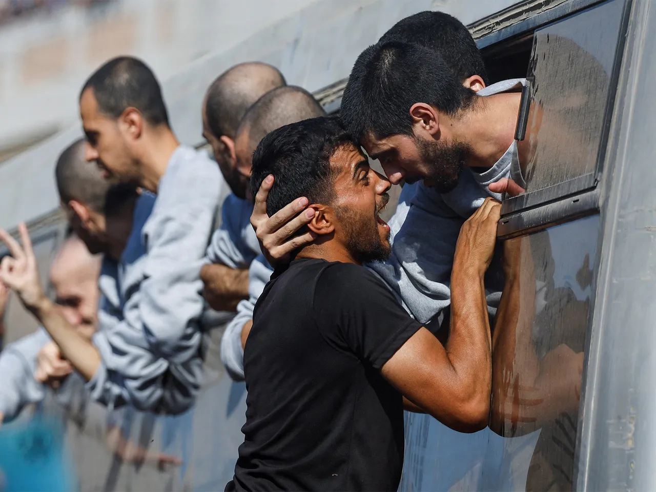 Hostages meet their kin (Photo/Reuters)