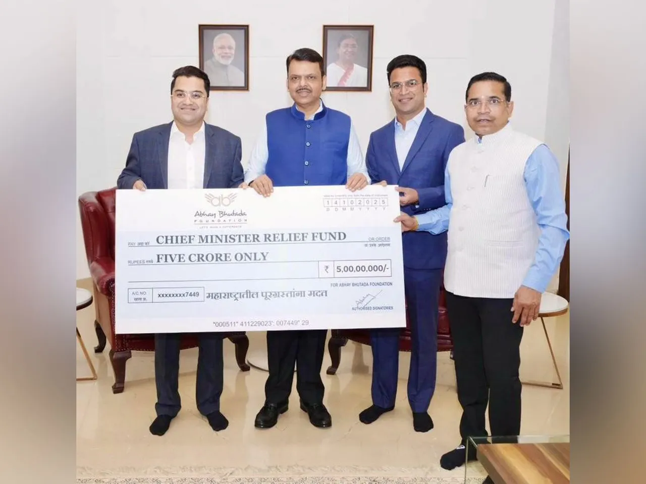 Abhay Bhutada, Entrepreneur, Philanthropist and Chairman - Abhay Bhutada Foundation, handing over cheque to Hon'ble CM Shri Devendra Fadnavis for CM Relief Fund.
