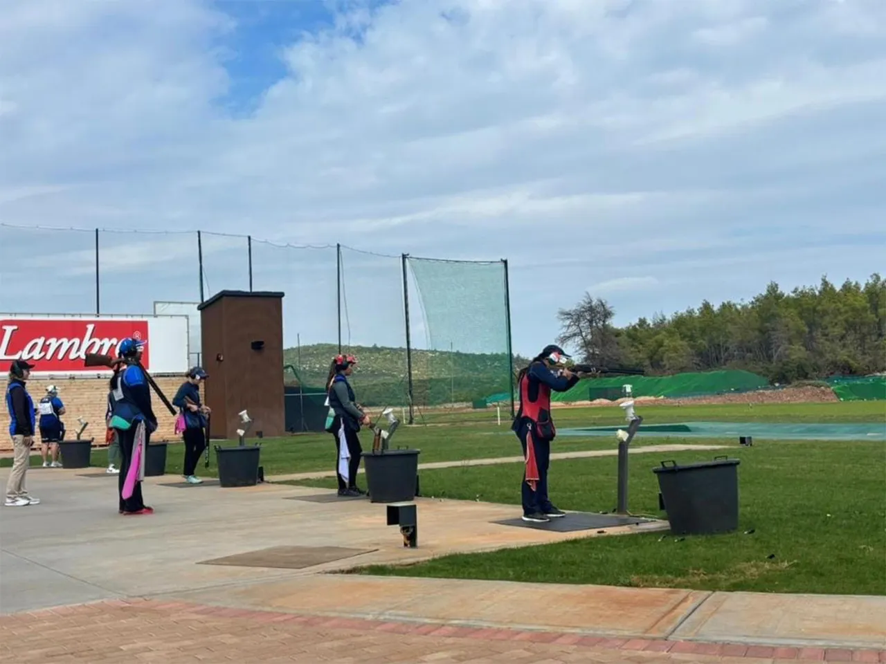 Indian women's trap shooting team. (Photo: NRAI)