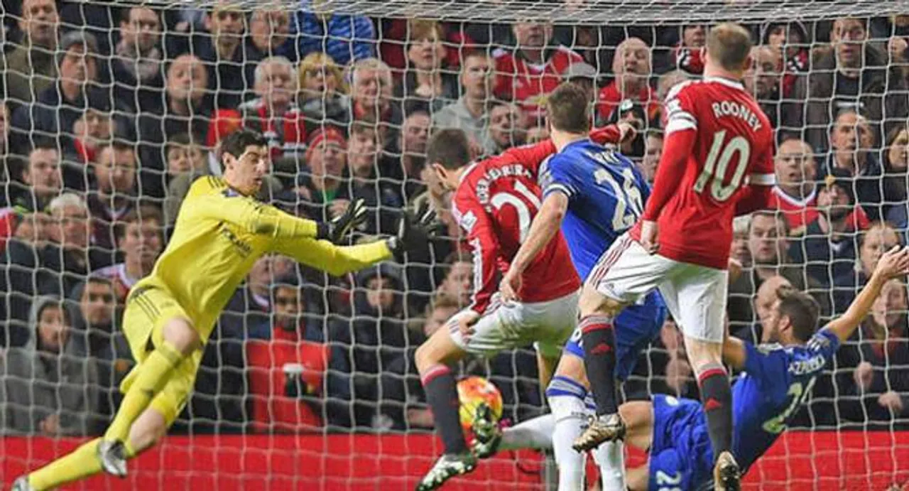 Leaders Arsenal look for title proof in 2016