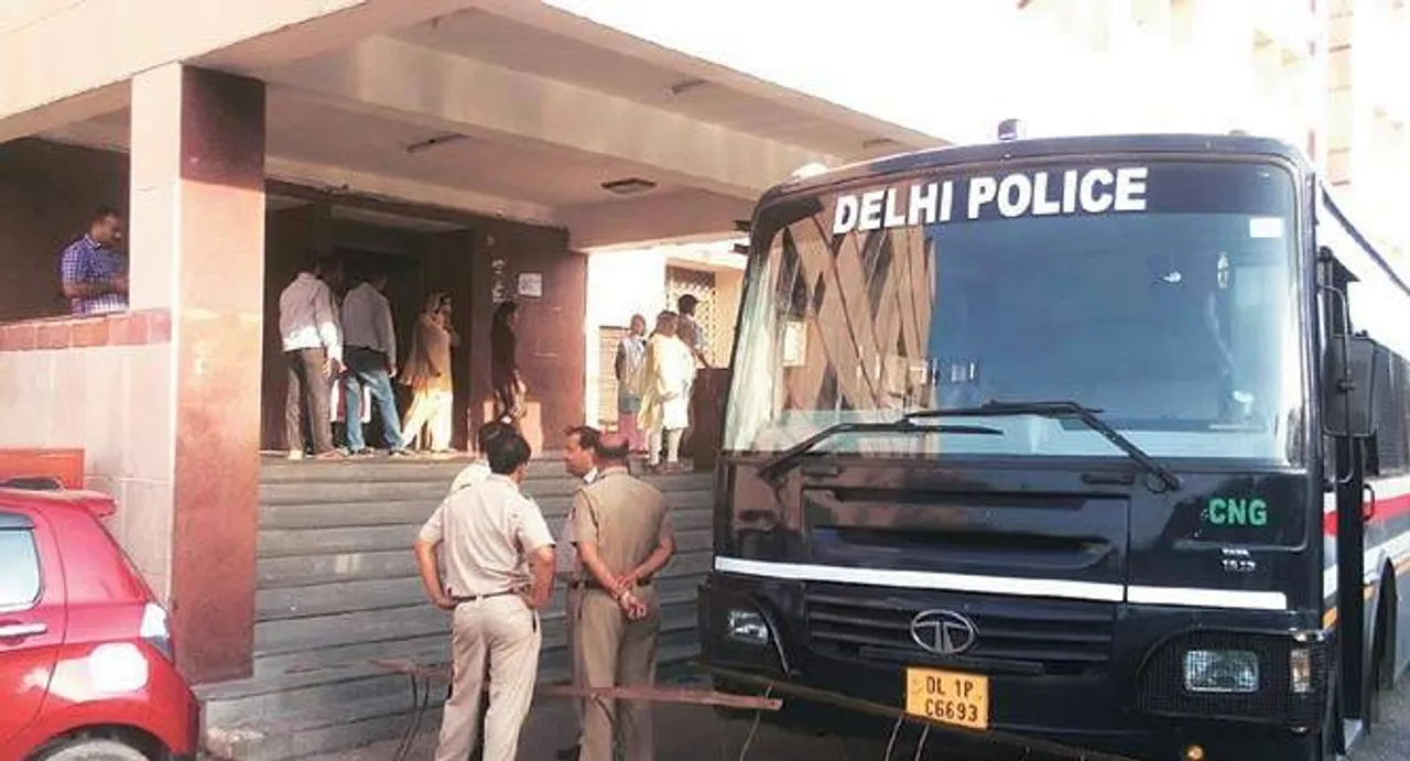 One inmate killed as fight breaks out on Tihar jail van