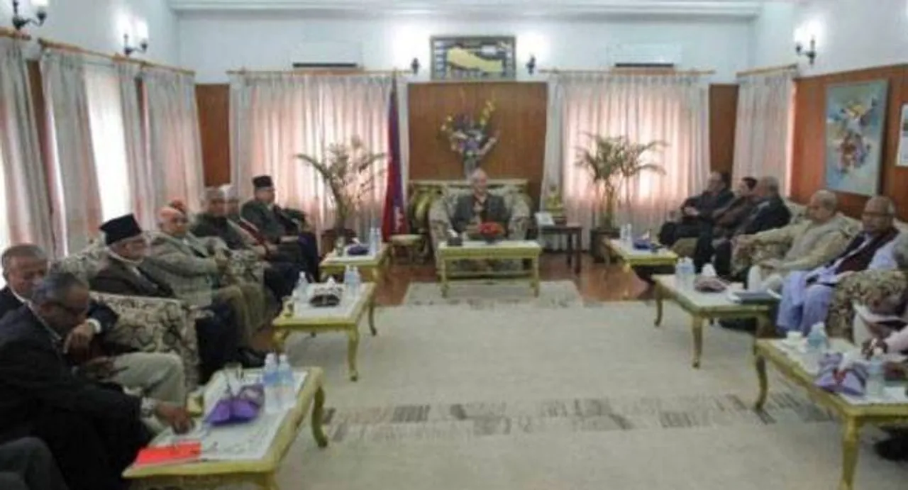 Nepal parties, Madhesis meet to end political crisis