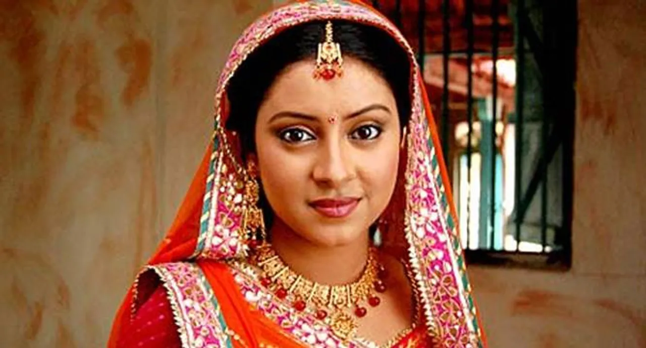 Balika Vadhu fame Pratyusha Banerjee alleges molestation by â€˜policemenâ€™