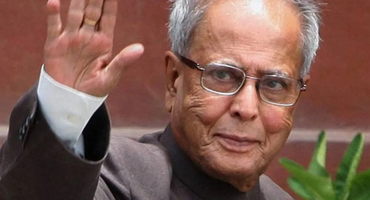 President Pranab Mukherjee visits the college where he taught