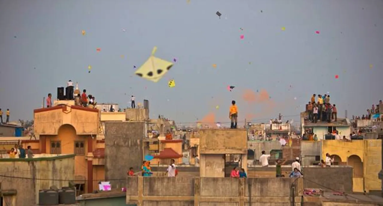 Gujarat kicks off International Kite Festival 