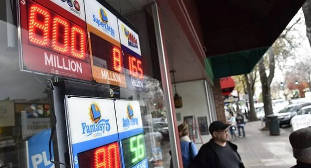 Record! Powerball lottery soars past USD 1 billion figure 