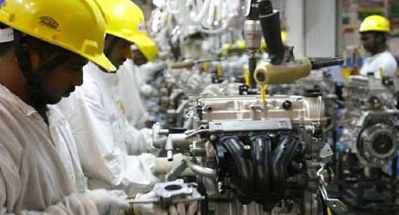 IIP plunges to over 4-year low at (-) 3.2% in November