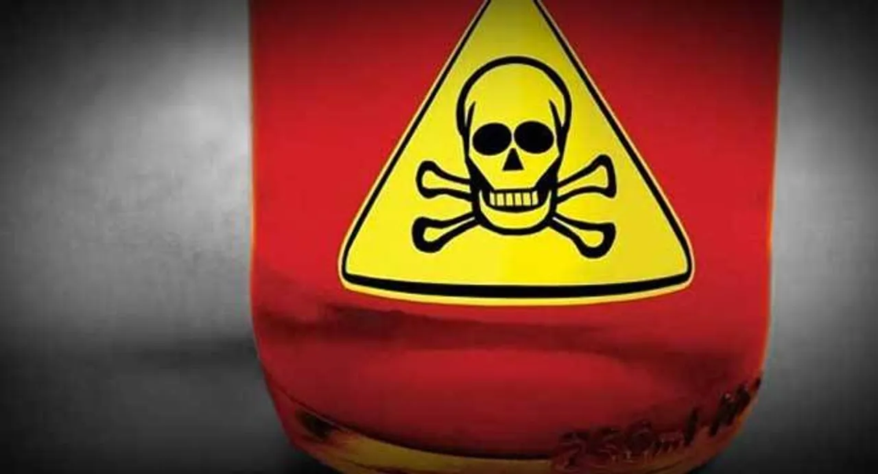 Bijnor: Girl burns boyfriendâ€™s face with acid for declining marriage proposal