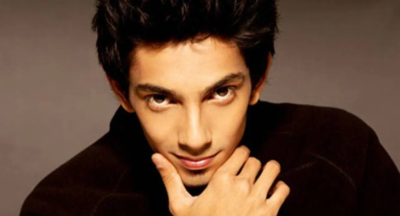 Music composer Anirudh appears before police