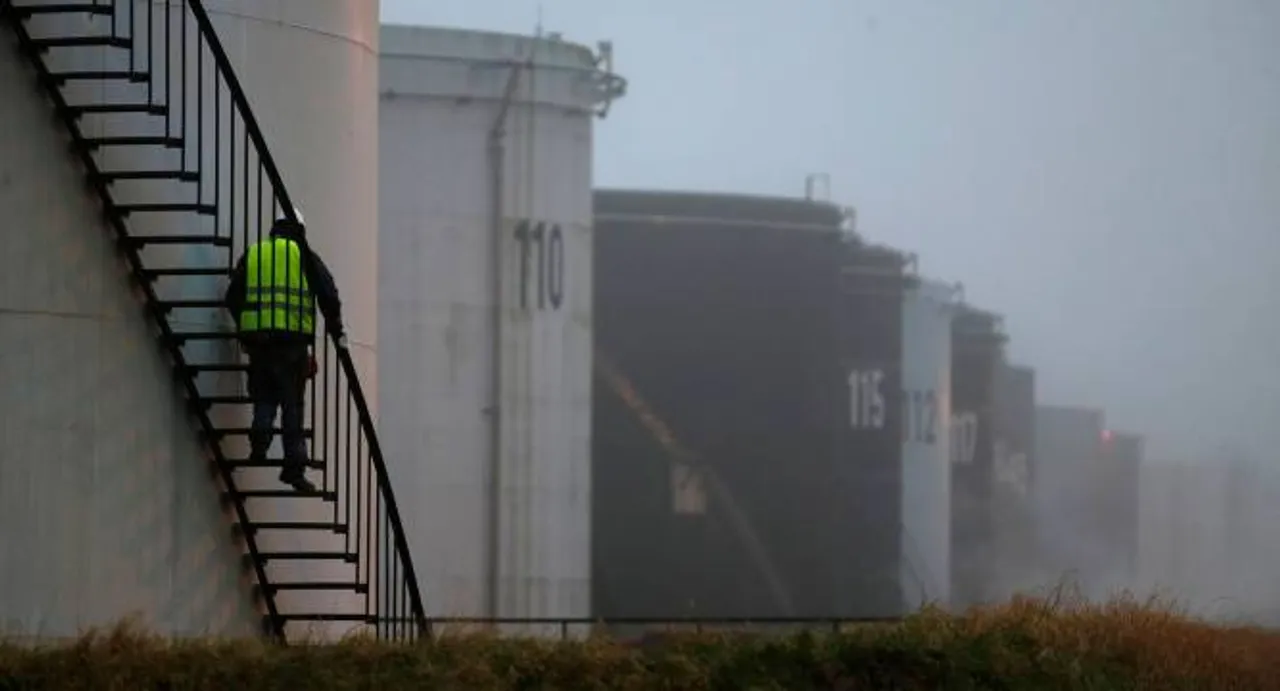 IOC begins petrol production from Paradip refinery