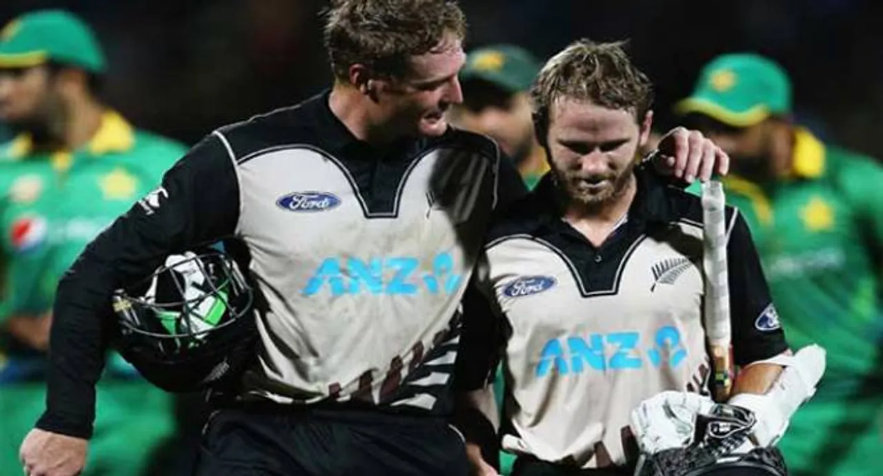 New Zealand beat Pakistan by 10 wickets in 2nd T20, levels series