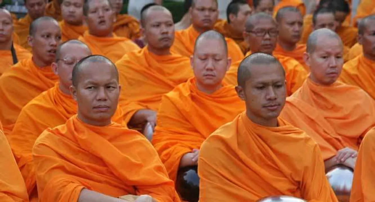 China launches first online database on authenticity of monks