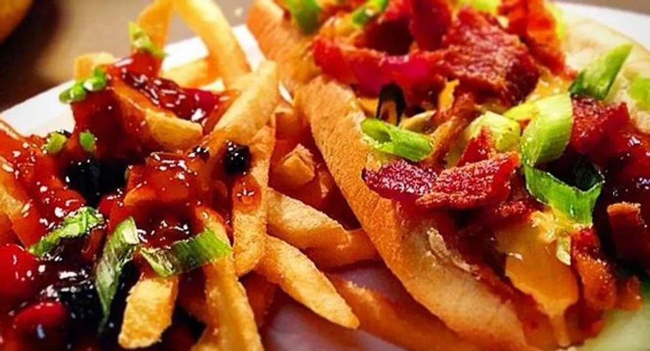 A cafeteria that serves 'jail-made' delicacies!