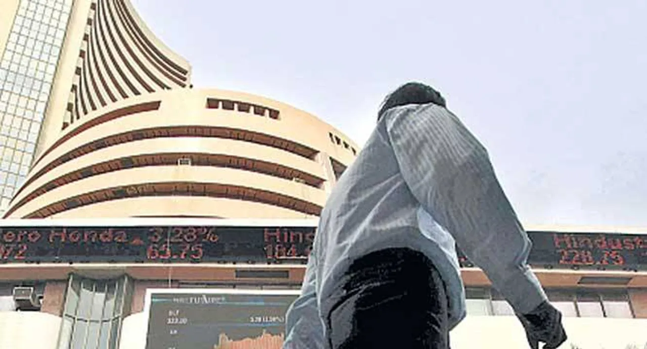 Sensex cracks 24,000-mark, tanks 481 points on global growth woes