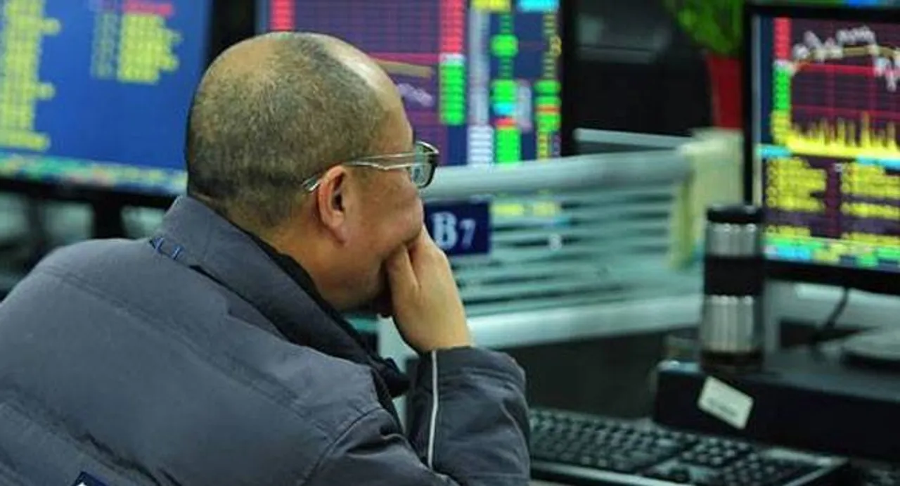 Gulf stocks battered on oil, global economy woes