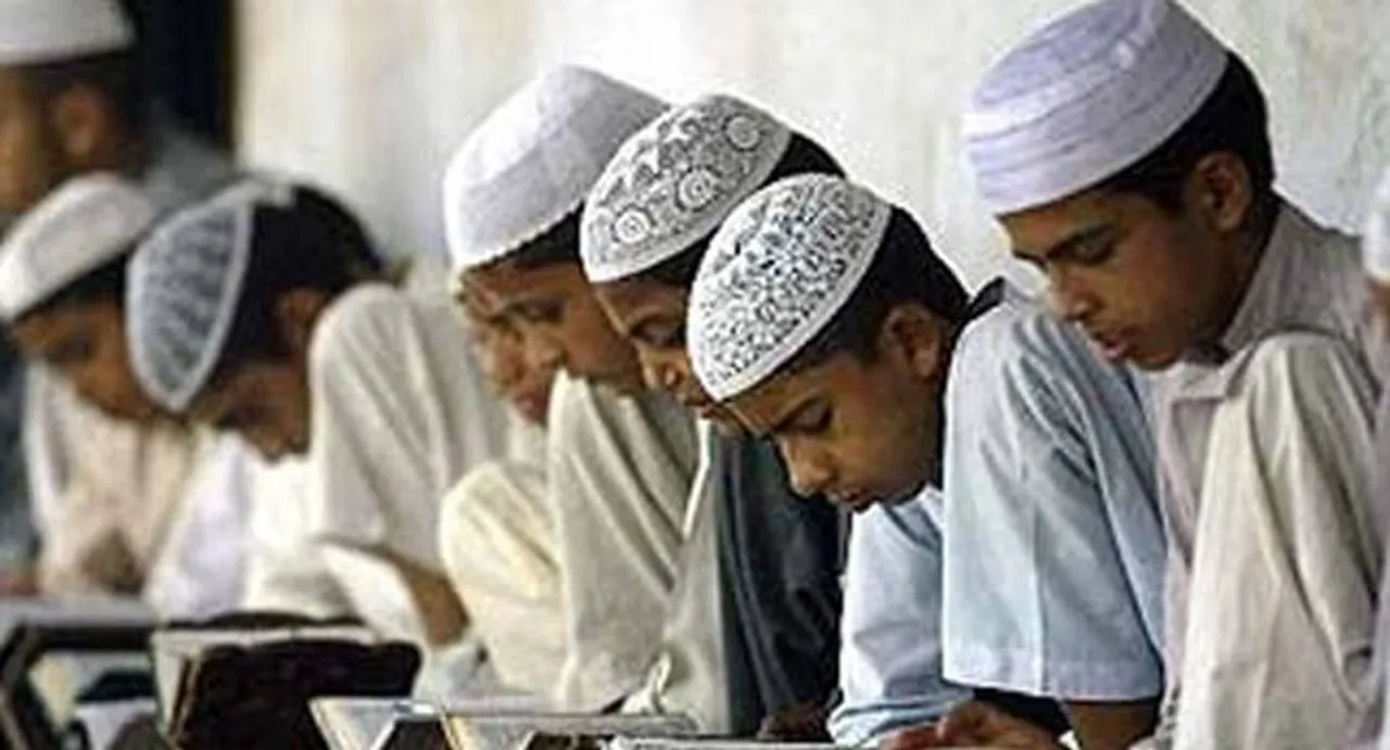 Madrassas should be barred from teaching in Urdu, Arabic: Shiv Sena