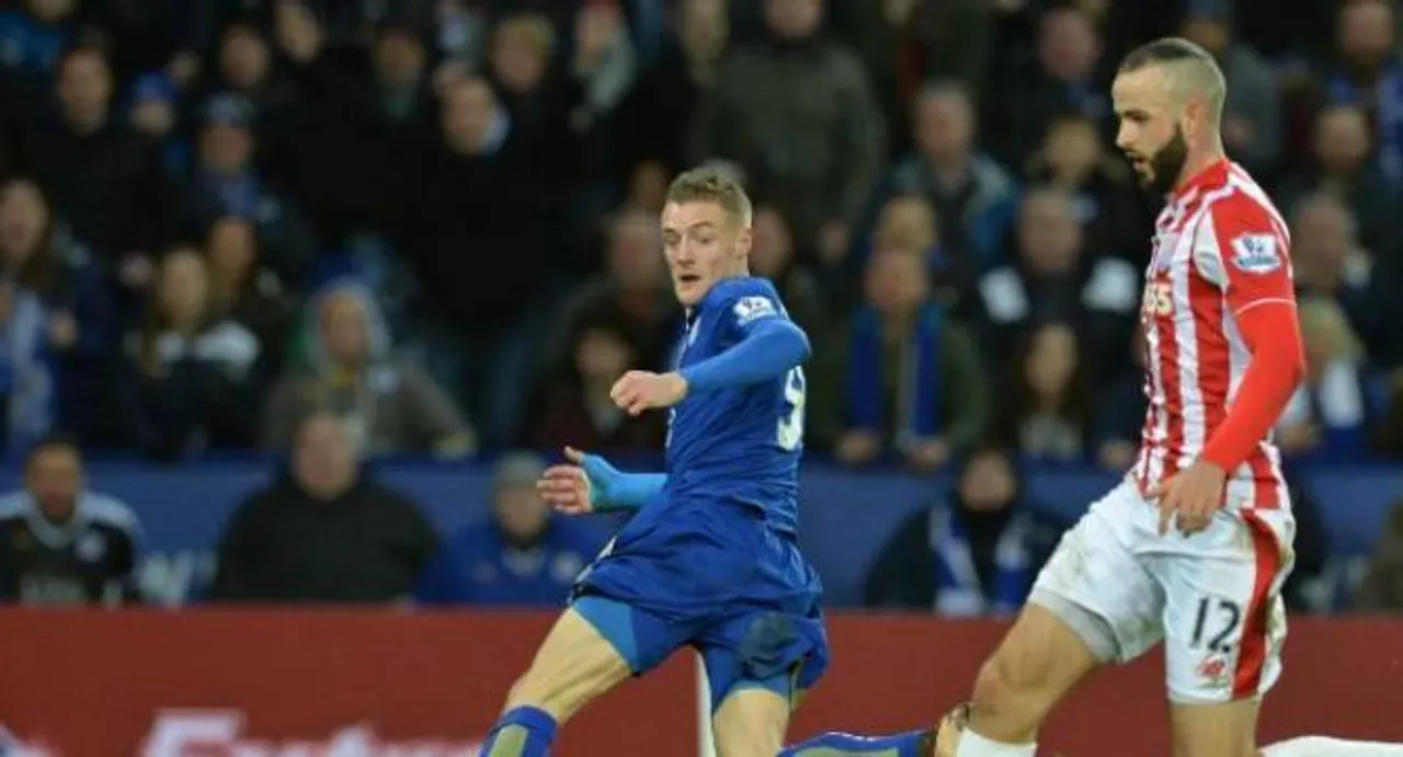 Vardy sends Leicester top, Austin sinks Manchester United 